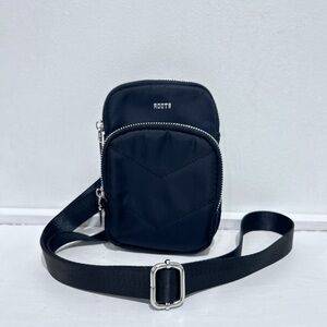 Roots Black Camera Bag Mini Crossbody Bag with Adjustable‎ Strap